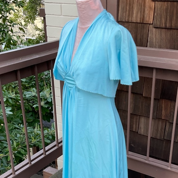 Vintage Intimates & Sleepwear Vintage 2piece Blue Lightweight Penwa